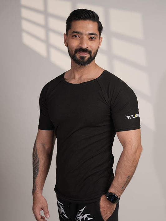 Raw Neck Black Tee